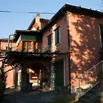 Castello Di Vezio 4* Варенна