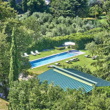 Aparthotel Castello Di Vezio