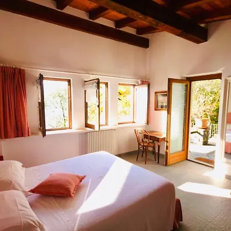 Castello Di Vezio 4*