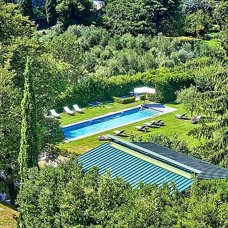 Castello Di Vezio Apartahotel