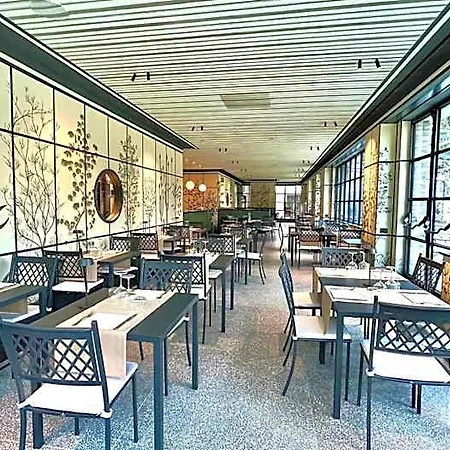 Castello Di Vezio Apartahotel