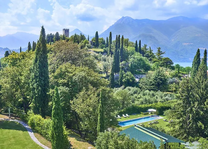 Castello Di Vezio Aparthotel Varenna