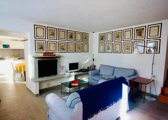 Aparthotel Castello Di Vezio