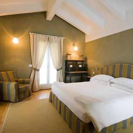 Apart Otel Castello Di Vezio 4*