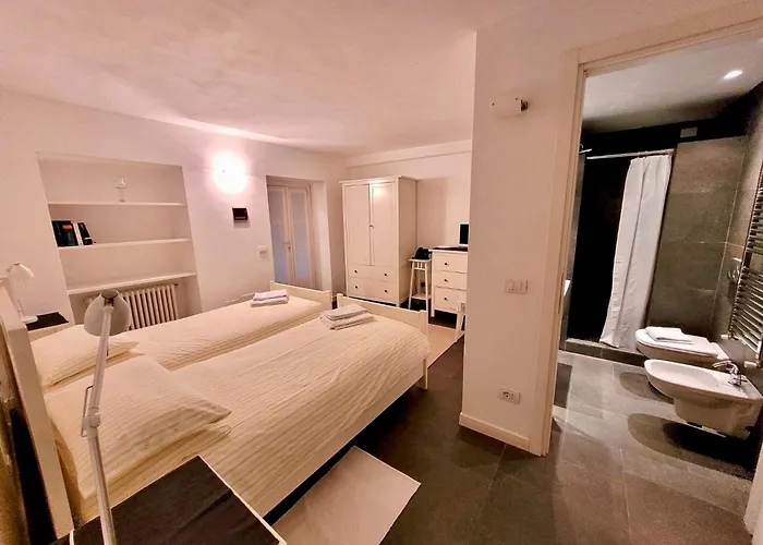 Castello Di Vezio Апарт-отель 4*