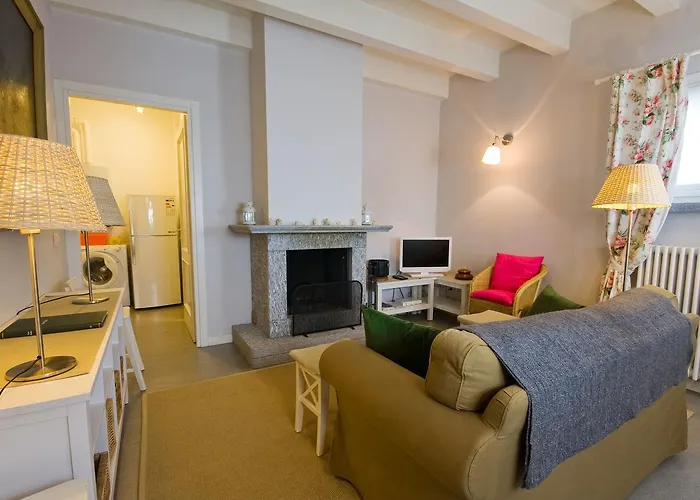 Castello Di Vezio 4* Варенна